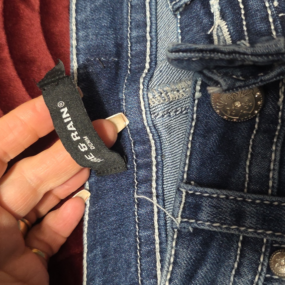 Fire & Ice Jeans - Picture 3 of 5